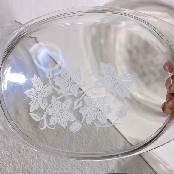 Vintage Fantasia By Princess House Textured Grapevine 6 qt Glass  Casserole Dish - Picture 7 of 14